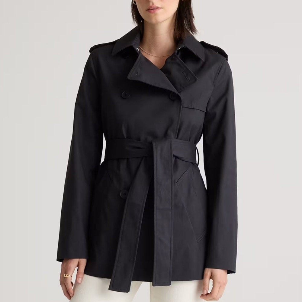 Quince Comfort Stretch Short Trench coat - black